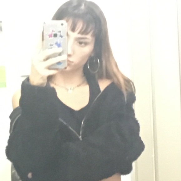 Meet your Posher, Anna - Picture 1 of 1